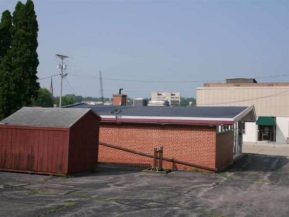 114 S Franklin St, Janesville, WI 53548